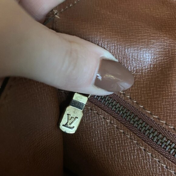 Beautiful**Louis Vuitton**Monceau** Shoulder with Leather - Picture 14 of 16